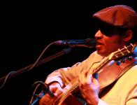 13 Raul Midon au Studio15