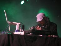 40 DJ Krush aux Caves du Manoir